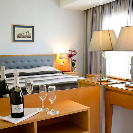 Athena Hotel